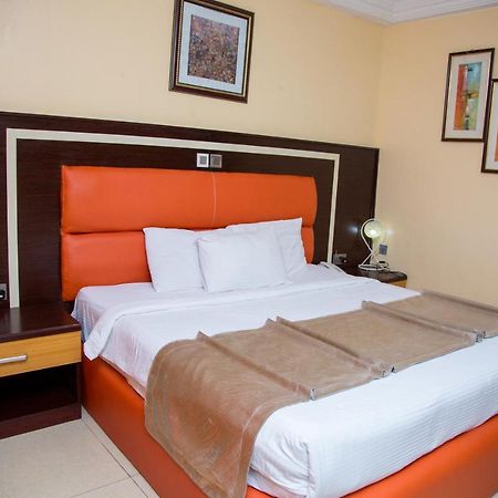 Sweet Spirit Hotel And Suites Danag - 哈科特港 外观 照片