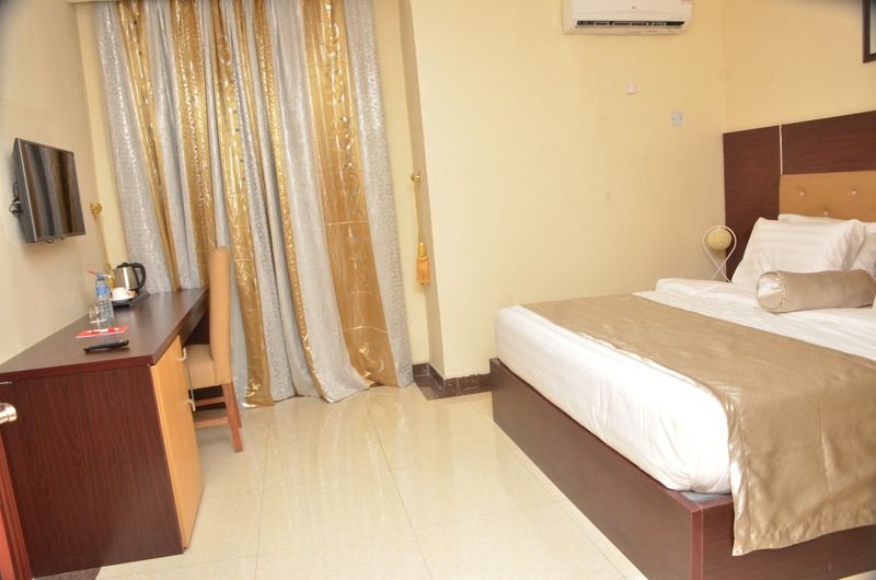 Sweet Spirit Hotel And Suites Danag - 哈科特港 外观 照片