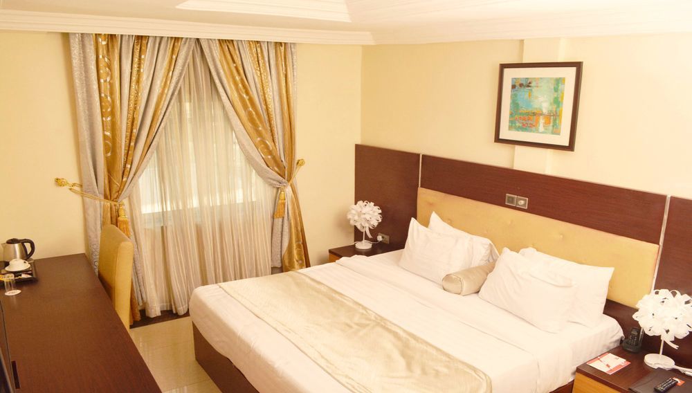 Sweet Spirit Hotel And Suites Danag - 哈科特港 外观 照片